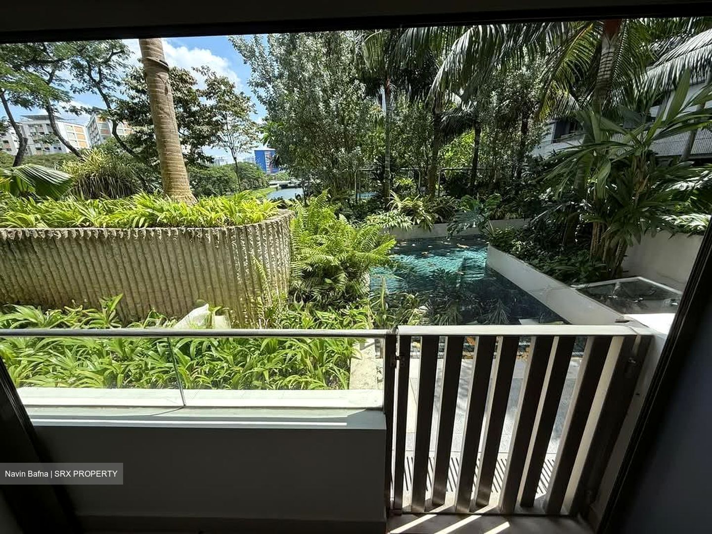 The Tre Ver (D13), Condominium #568078581